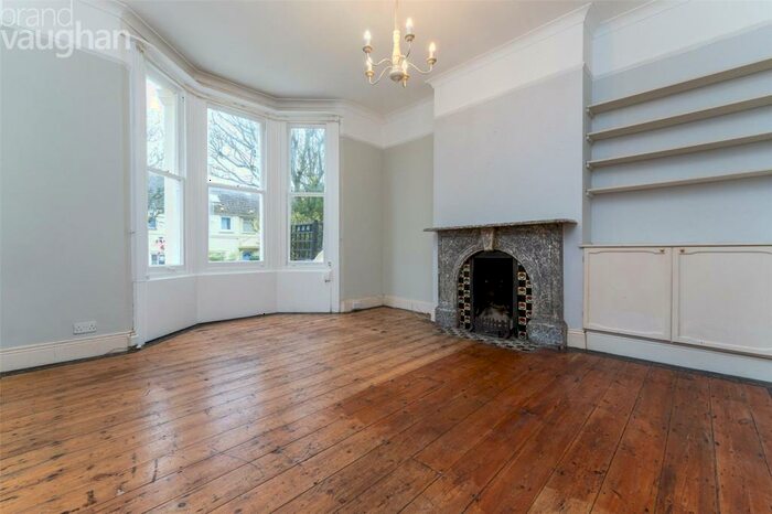 2 Bedroom Flat To Rent In Evelyn Terrace, Brighton, East Sussex, BN2