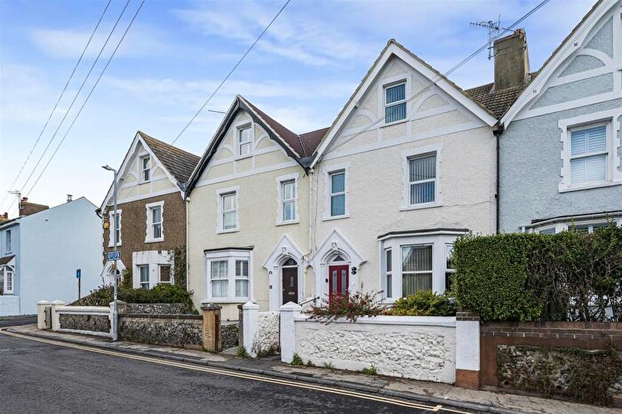 4 Bedroom Terraced House For Sale In East Street, Seaford, BN25