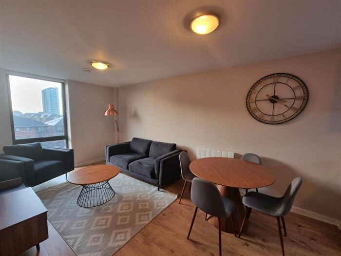 2 Bedroom Property To Rent In Jesse Hartley Way, Liverpool, L3