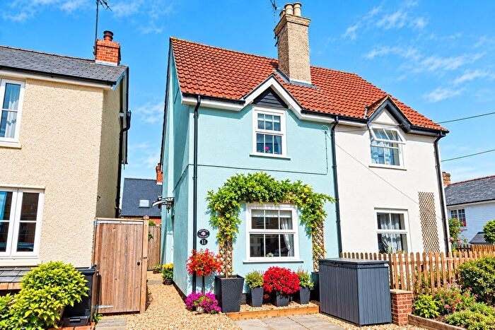 2 Bedroom Semi-Detached House For Sale In Pemberton Road, Lyndhurst, SO43