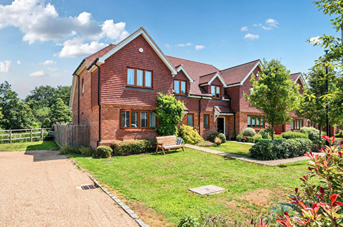 3 Bedroom Semi Detached House For Sale In Fishers Wood Grove, Bromley, Kent, BR2