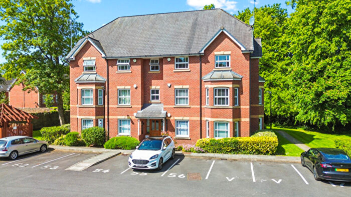 2 Bedroom Apartment For Sale In Pennyford Drive, Liverpool, L18
