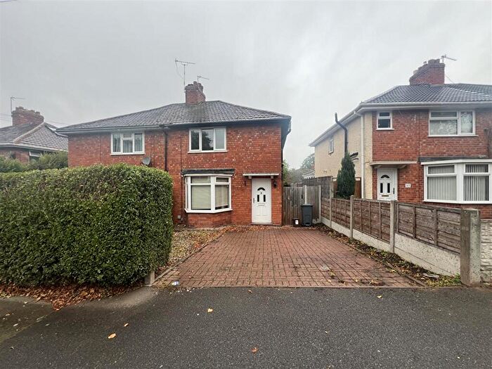 3 Bedroom Semi Detached House To Rent In Brent Road, Stirchley, Birmingham, B30
