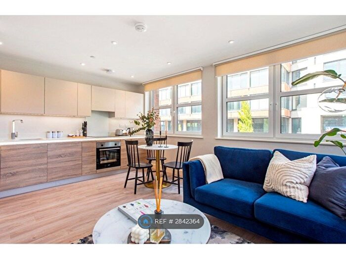 1 Bedroom Flat To Rent In Christchurch Road, Bournemouth, BH1