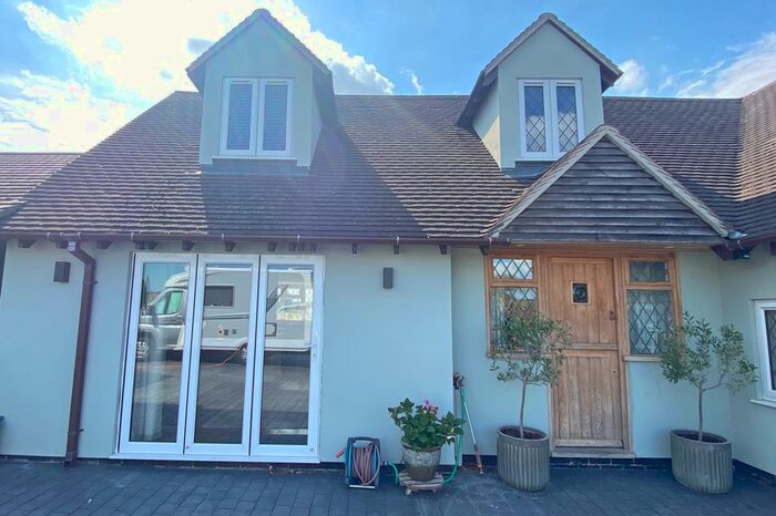 1 Bedroom Cottage To Rent In Brook Street, Benson, Wallingford, OX10