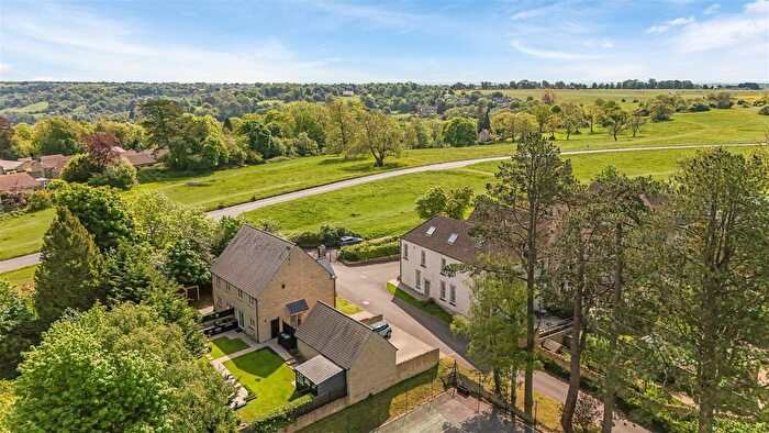 3 Bedroom Semi-Detached House For Sale In Amberley Ridge, Rodborough Common, Stroud, GL5