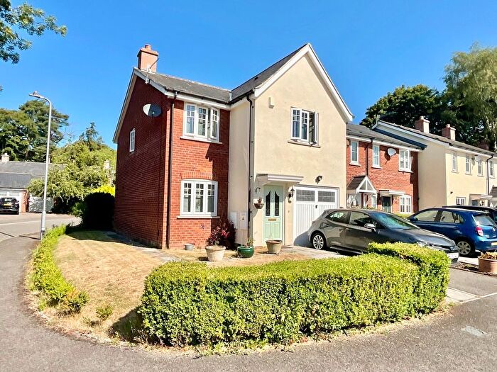 4 Bedroom Terraced House For Sale In Castle Mews, Usk, NP15