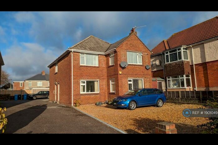 2 Bedroom Flat To Rent In Longfleet Road, Poole, BH15