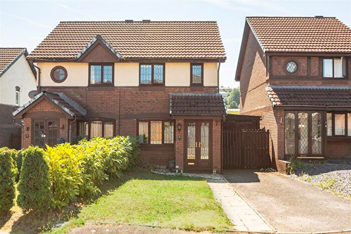2 Bedroom Semi Detached House For Sale In Clos Burlais, Cwmdu, Swansea, SA5