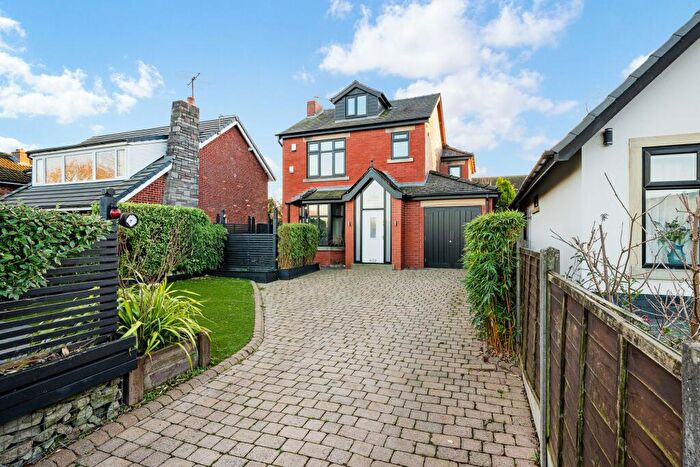 4 Bedroom Detached House For Sale In Summerseat Lane, Ramsbottom, Bury, BL0