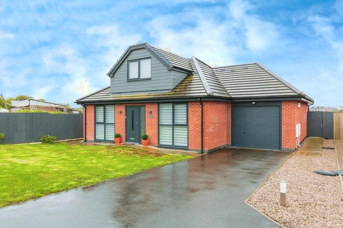 3 Bedroom Detached House For Sale In Leonard Place, Poulton-le-Fylde, Lancashire, FY6
