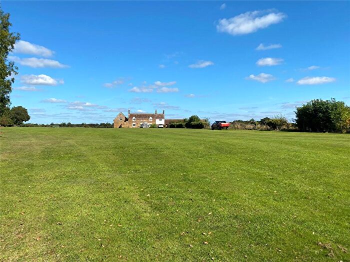 3 Bedroom Detached House For Sale In Horley Fields Farm, Horley, Banbury, Oxon, OX15