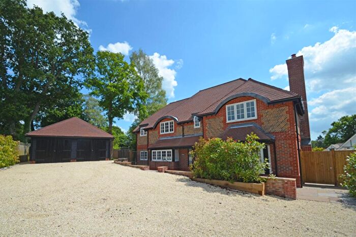 4 Bedroom Detached House For Sale In Harborough Hill, West Chiltington, West Sussex, RH20