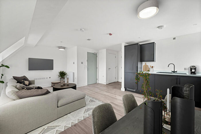 1 Bedroom Apartment To Rent In Swain Court, Oundle Road, Peterborough, PE2