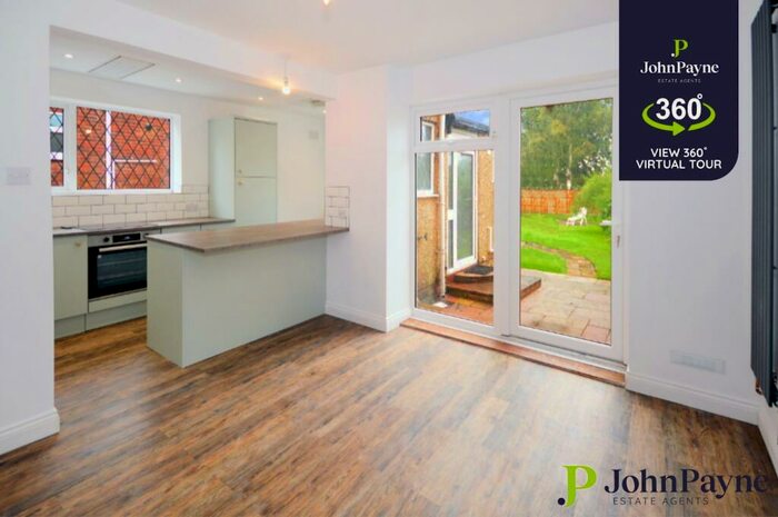 3 Bedroom Semi-Detached House To Rent In Sutton Avenue, Eastern Green, Coventry, West Midlands, CV5