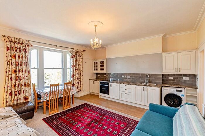 1 Bedroom Apartment For Sale In Upper Belgrave Road, Clifton, Bristol, BS8