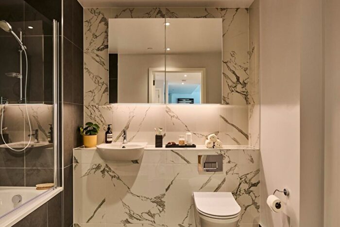 1 Bedroom Apartment To Rent In Uncle Deptford, Evelyn St, London, SE8