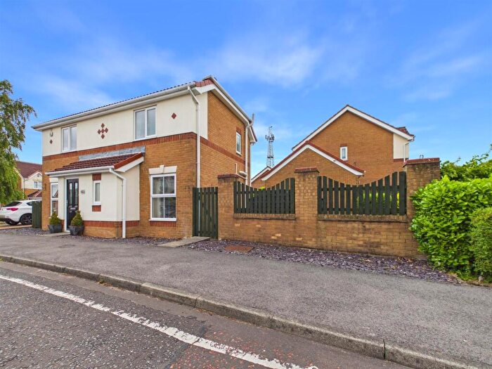3 Bedroom Detached House For Sale In Bluebell Close, Meadow Rise, Low Fell, NE9