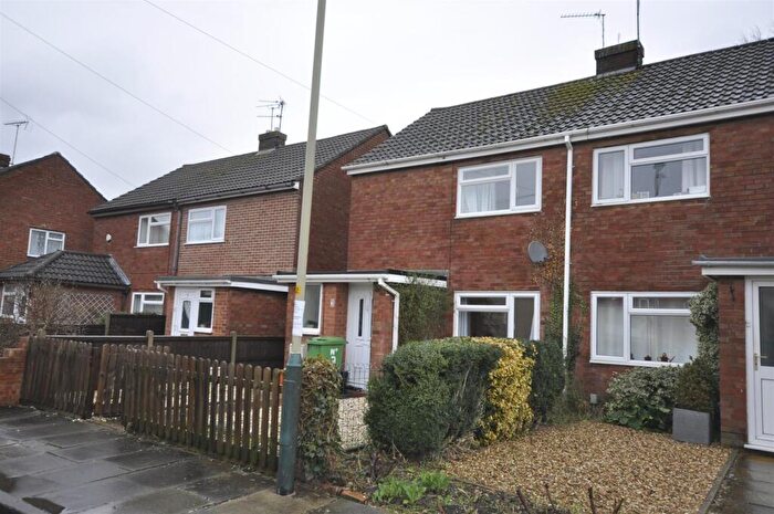 2 Bedroom House To Rent In Coltham Close Charlton Kings Cheltenham, GL52