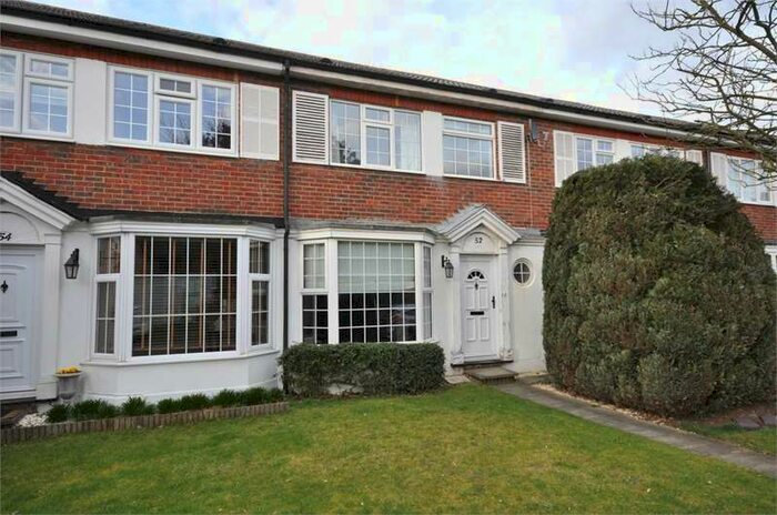 3 Bedroom Terraced House To Rent In Chestnut Manor Close, Staines-upon-thames, Surrey, TW18