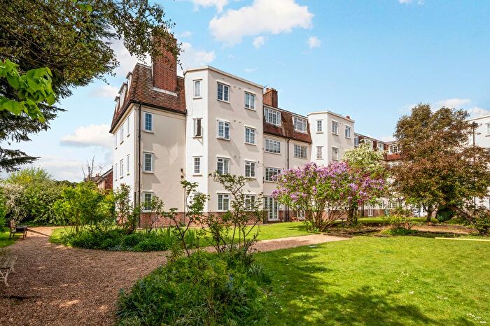 1 Bedroom Flat To Rent In Spencer Road, London, SW20