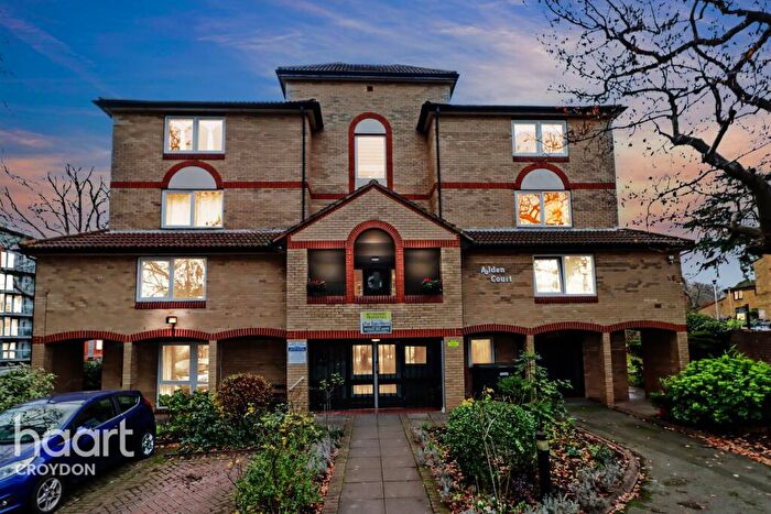 1 Bedroom Retirement Property For Sale In Fairfield Path, Croydon, CR0