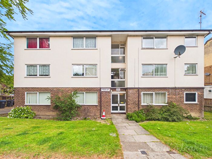 Studio For Sale In Wendover Court, Mayfield Road, South Croydon, CR2