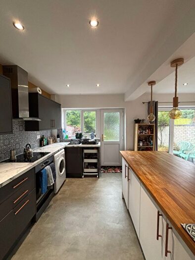 3 Bedroom Semi-Detached House To Rent In Croftfield Crescent, Newton, SA3