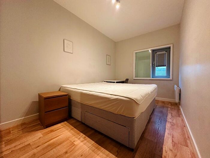 2 Bedroom Flat To Rent In Clock Tower Apartments, Queens Road, Brighton, BN1