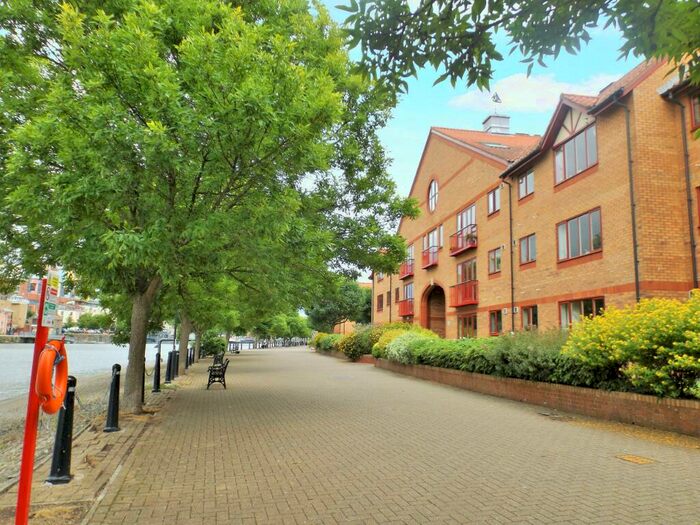 2 Bedroom Apartment To Rent In Westbrooke Court, Baltic Wharf, BS1