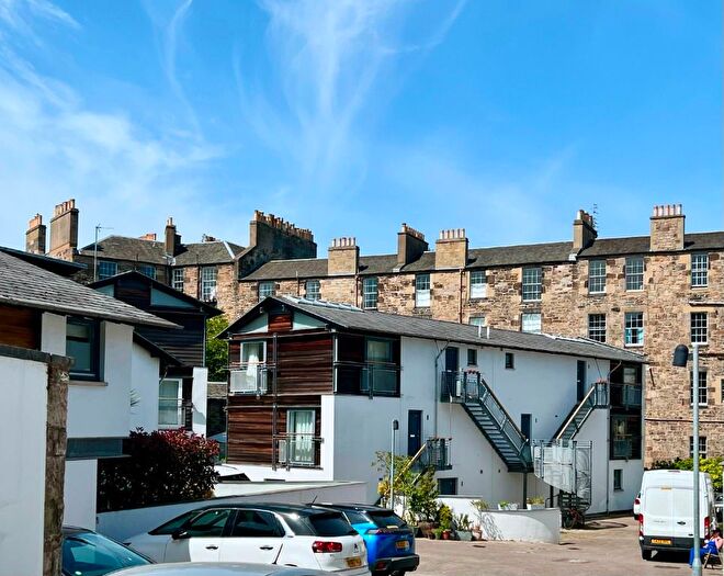 2 Bedroom Flat To Rent In Dublin Street Lane North, New Town, Edinburgh, EH3