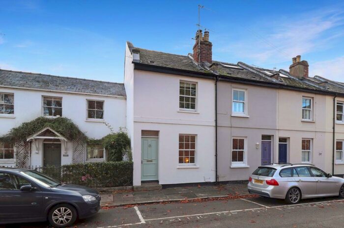 2 Bedroom House To Rent In Kew Place, Cheltenham, GL53