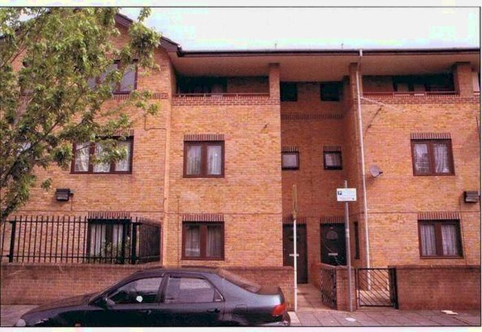 5 Bedroom Town House To Rent In Laburnum Street, Shoreditch/Hoxton, E2