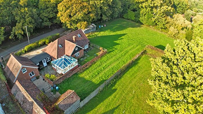 4 Bedroom Equestrian Property For Sale In Boundway Hill, Sway, Lymington, Hampshire, SO41