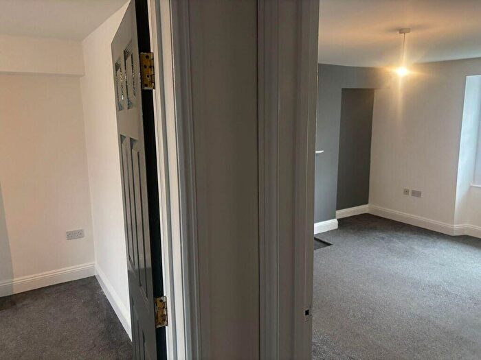 1 Bedroom Apartment To Rent In Flat Wyndham Square, PL1