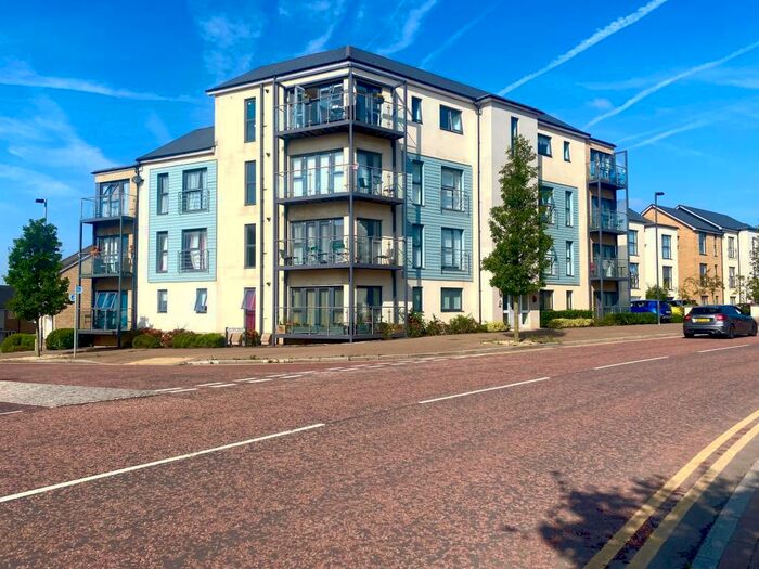 2 Bedroom Flat To Rent In Willowherb Road, Lyde Green, BS16