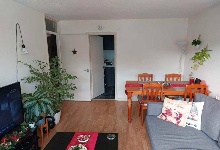 1 Bedroom Apartment To Rent In Bouverie Lodge, Beckenham, Kent, BR3