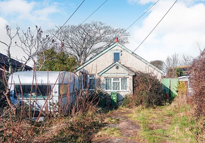 2 Bedroom Bungalow For Sale In Tower Estate, Dymchurch, Romney Marsh, Kent, TN29