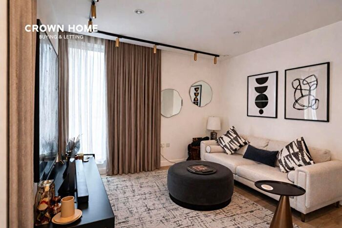 1 Bedroom Apartment To Rent In Vermont House, Dingley Road, City Road, EC1V