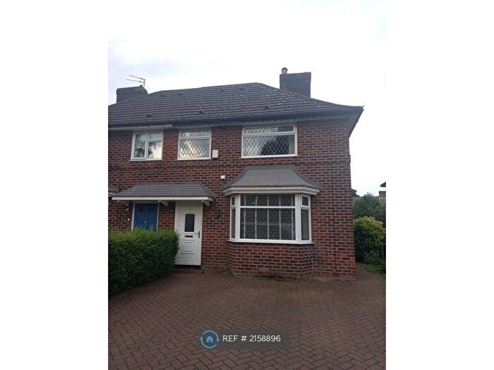 3 Bedroom Semi-Detached House To Rent In Raymond Road, Manchester, M23
