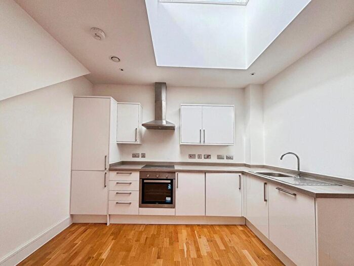 1 Bedroom Flat To Rent In Bartley Way, Hook, Hampshire, RG27