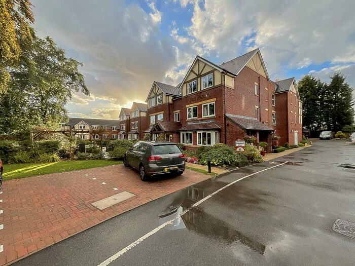 1 Bedroom Apartment To Rent In Church Road, Sutton Coldfield, West Midlands, B73