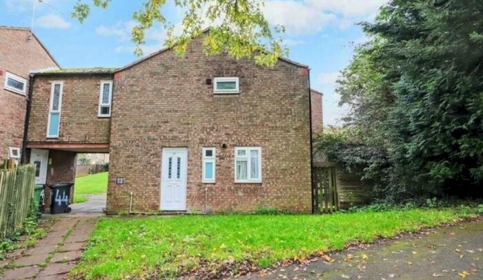 3 Bedroom Terraced House For Sale In Nightingale Lane, Wellingborough, NN8