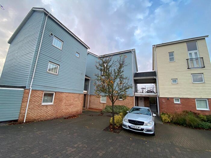 Studio To Rent In Follager Road, New Bilton, Rugby, CV21