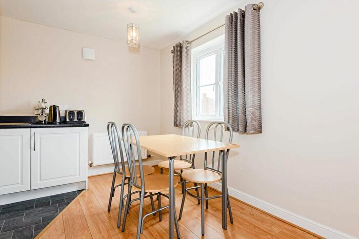 2 Bedroom Apartment To Rent In Aspen Court, Ewloe, CH5
