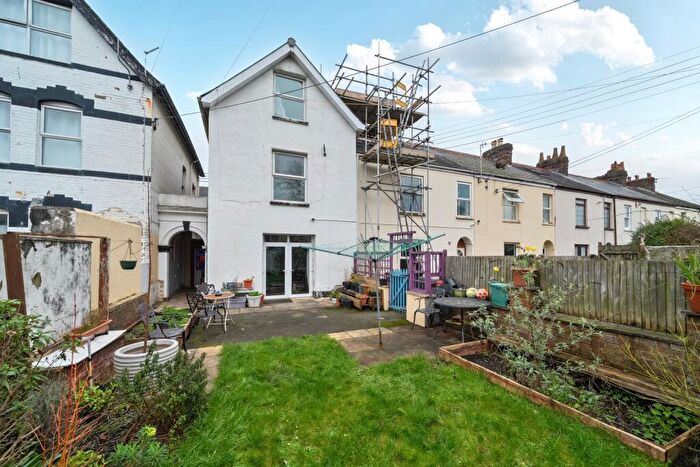 5 Bedroom Terraced House For Sale In Summerland Place, Barnstaple, Devon, EX32