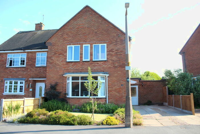 3 Bedroom Semi-Detached House To Rent In Packwood Close, Bentley Heath, B93