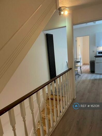 1 Bedroom Flat To Rent In Gordon Road, Canterbury, CT1