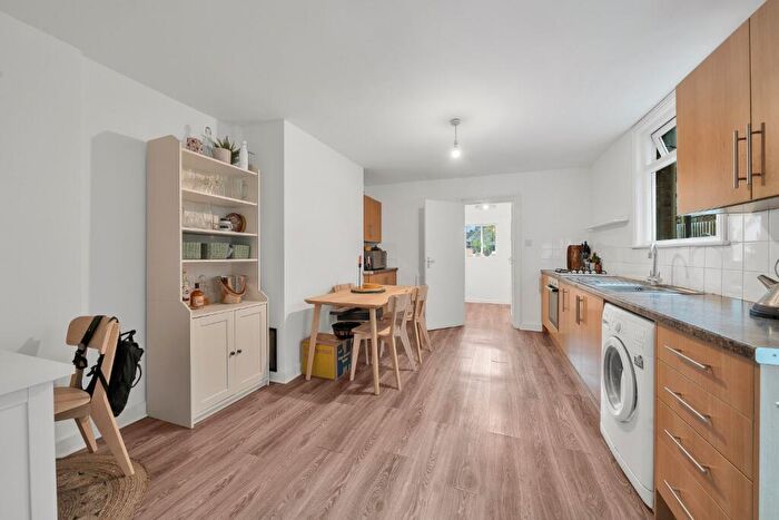 1 Bedroom Flat To Rent In Westcombe Hill, SE3