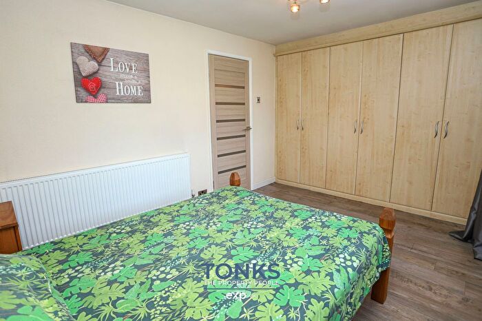 3 Bedroom Detached House For Sale In Cockshed Lane, Halesowen, B62